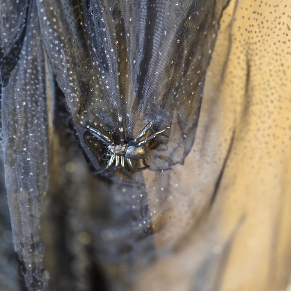 Pottery Barn Witch Costume Girls 7/8 Small Black Spiders Sparkle Dress Up No Hat - Picture 4 of 12
